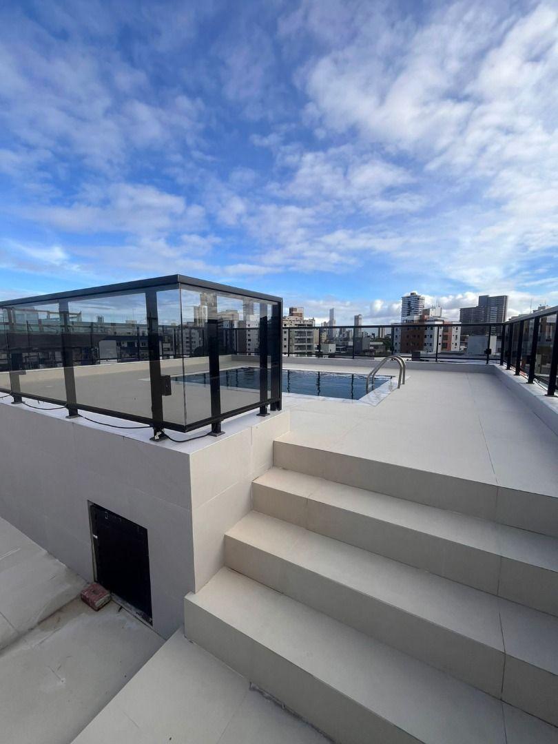 Cobertura com 3 dormitórios à venda, 240 m² por R$ 1.150.000,00 - Bessa - João Pessoa/PB