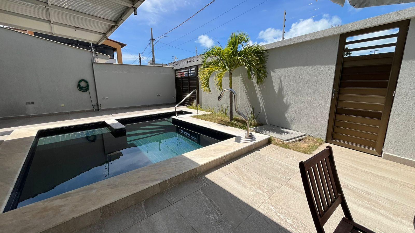 Casa de alto padrão com 5 dormitórios, piscina e área gourmet em Camboinha, Cabedelo