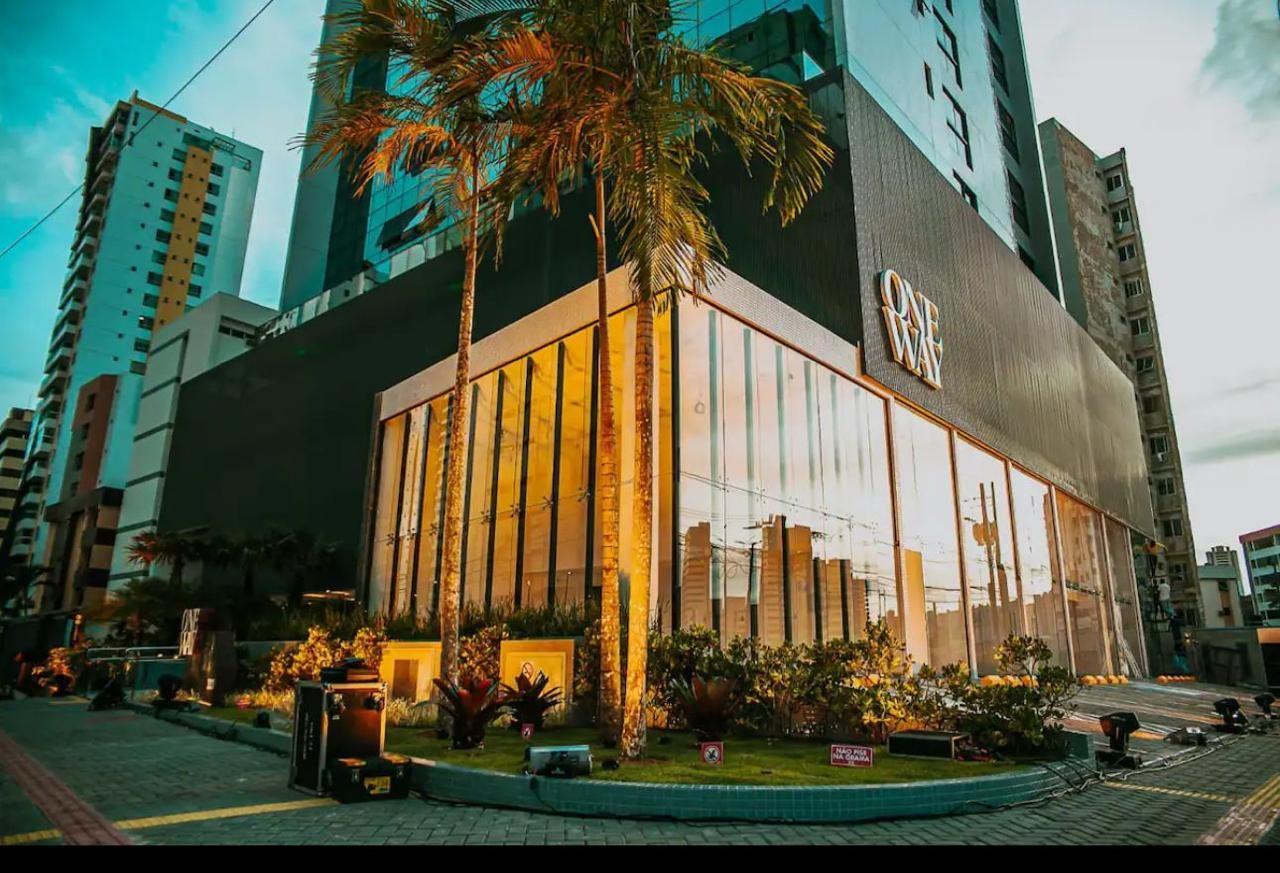 Apartamento com 2 dormitórios à venda, 59 m² por R$ 700.000,00 - Tambaú - João Pessoa/PB