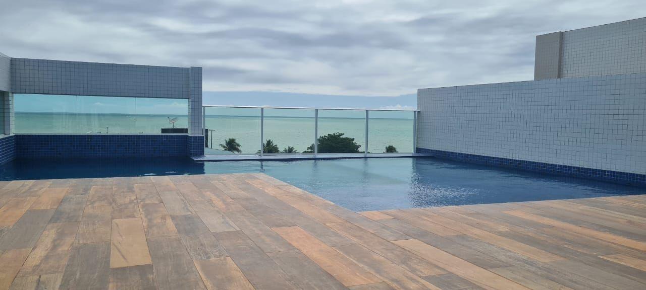 Apartamentos com varanda / sacada gourmet a 100m da praia de Cabo Branco - AP1975